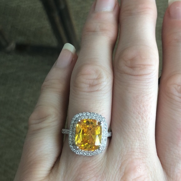 925 Sterling Silver Citrine Yellow Statement Ring - Picture 2 of 9